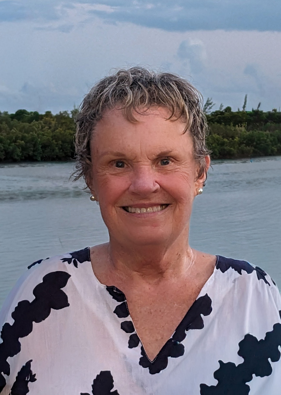 headshot of Maureen Crossan